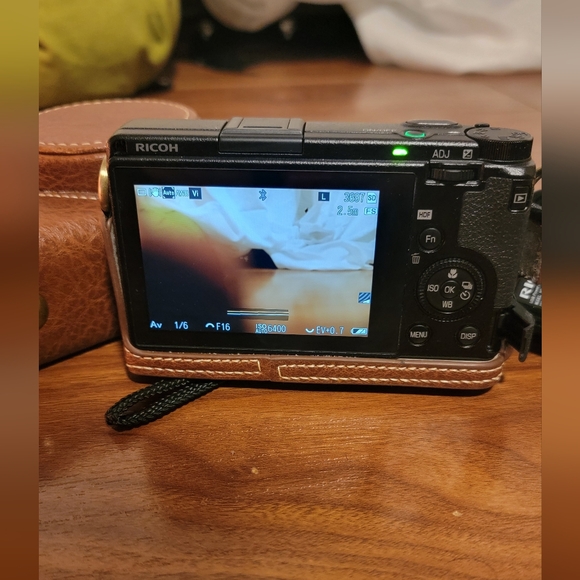 Ricoh GRiii Digitial Camera - Picture 5 of 6